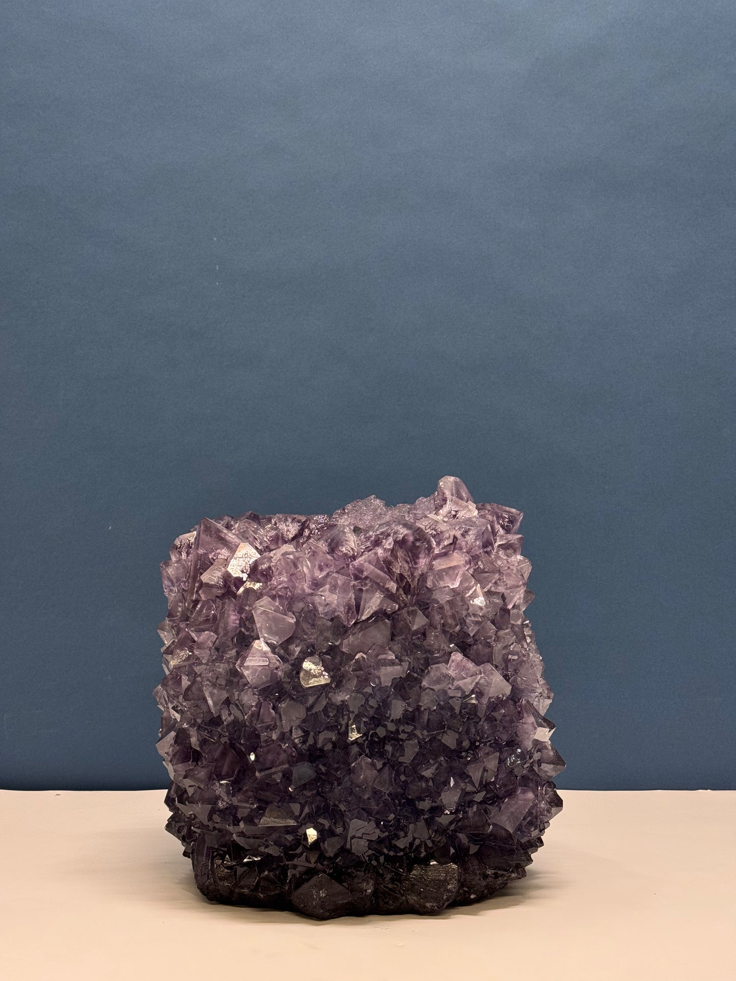 Medium Vase - Amethist