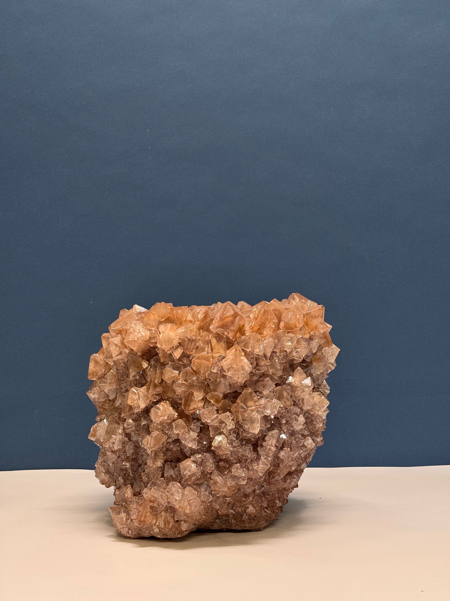 Medium Vase - Coffee