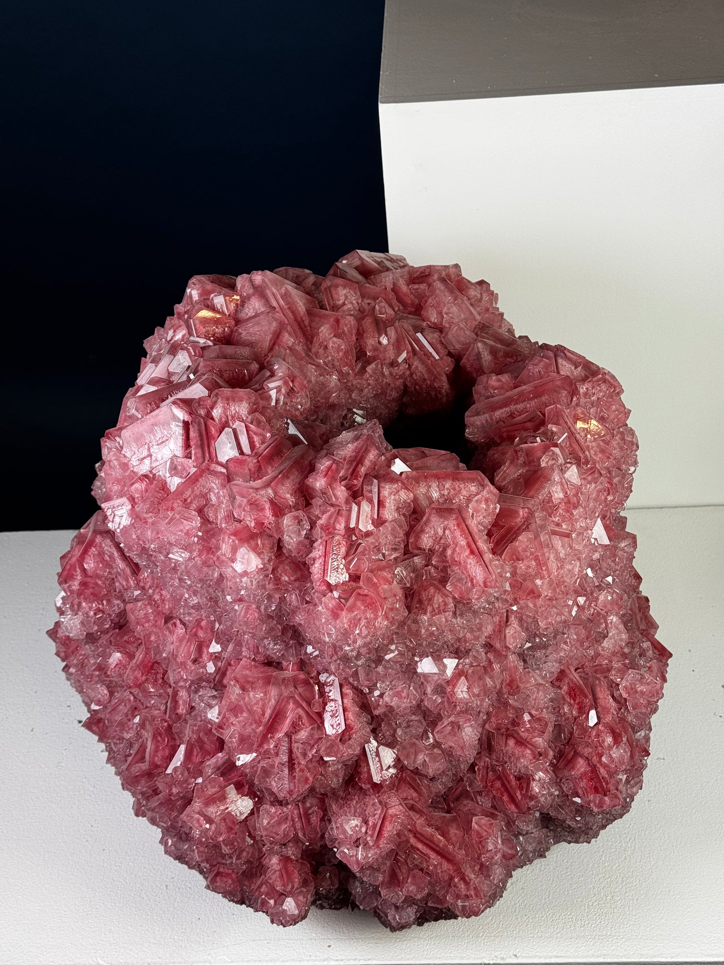 Crystal Vase Large - Amaranth