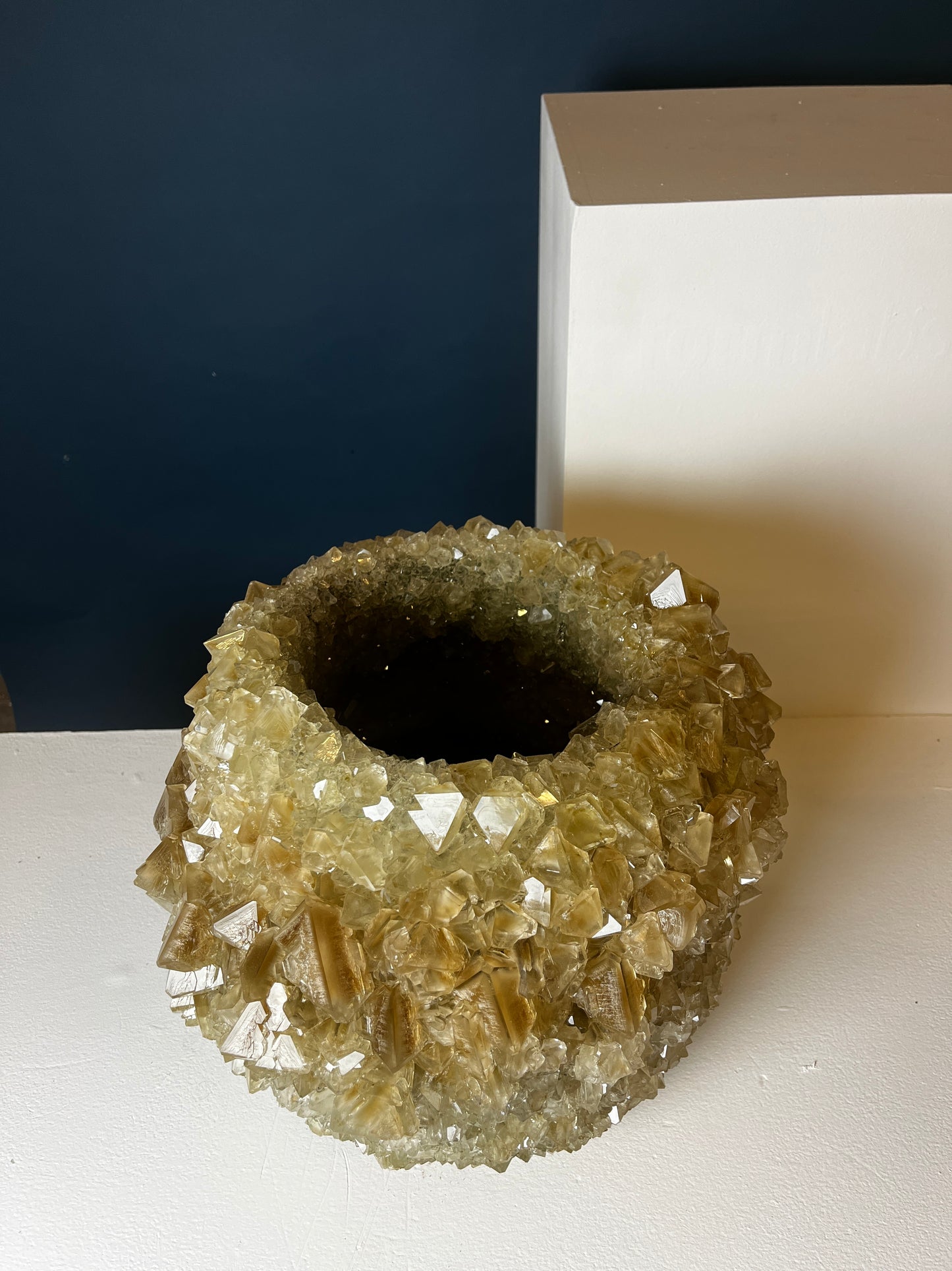 Crystal Vase Large - Light gold