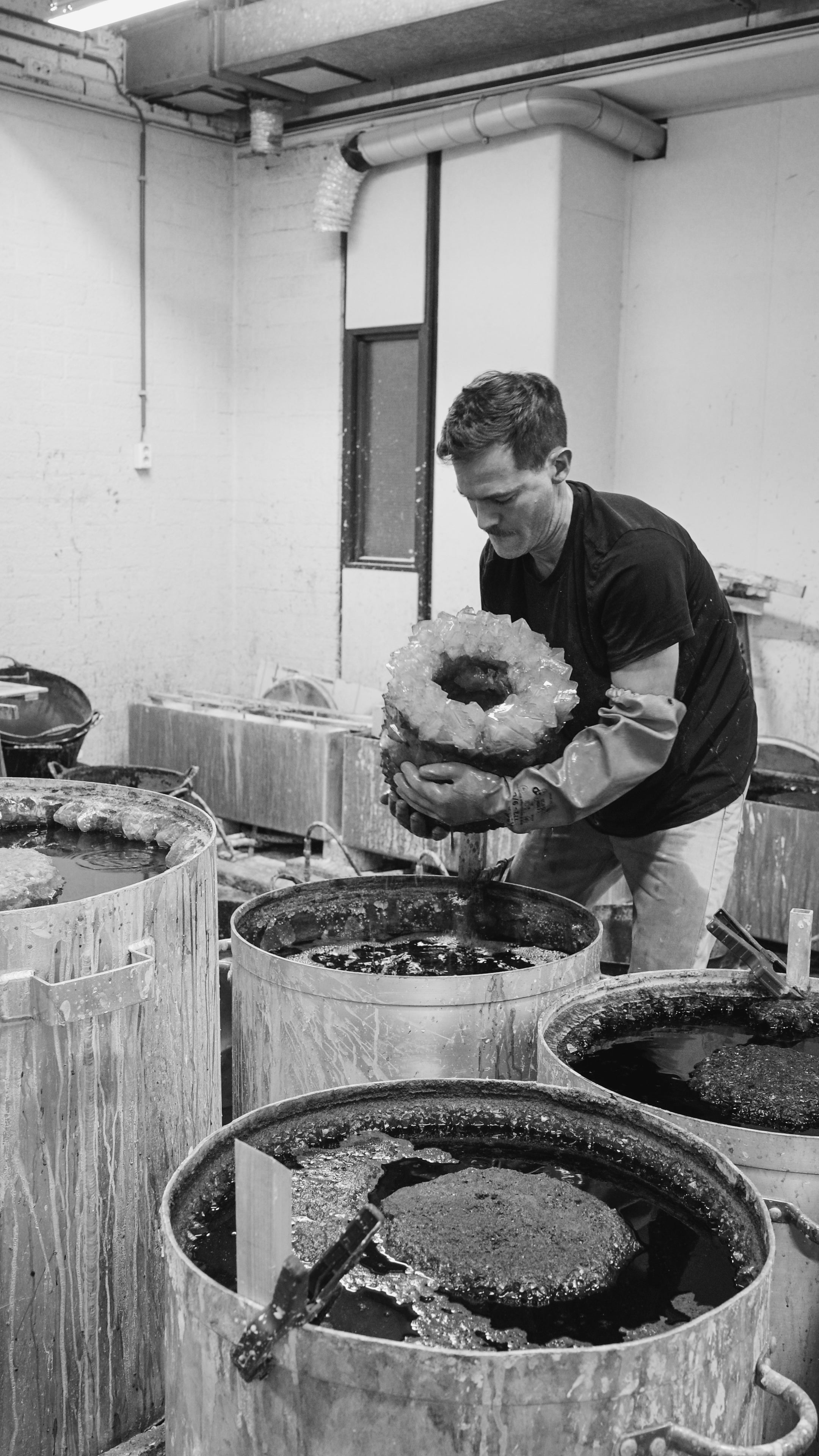 Load video: How we grow crystal vases