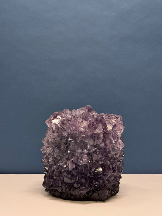 Medium Vase - Amethist
