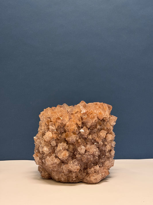 Medium Vase - Coffee