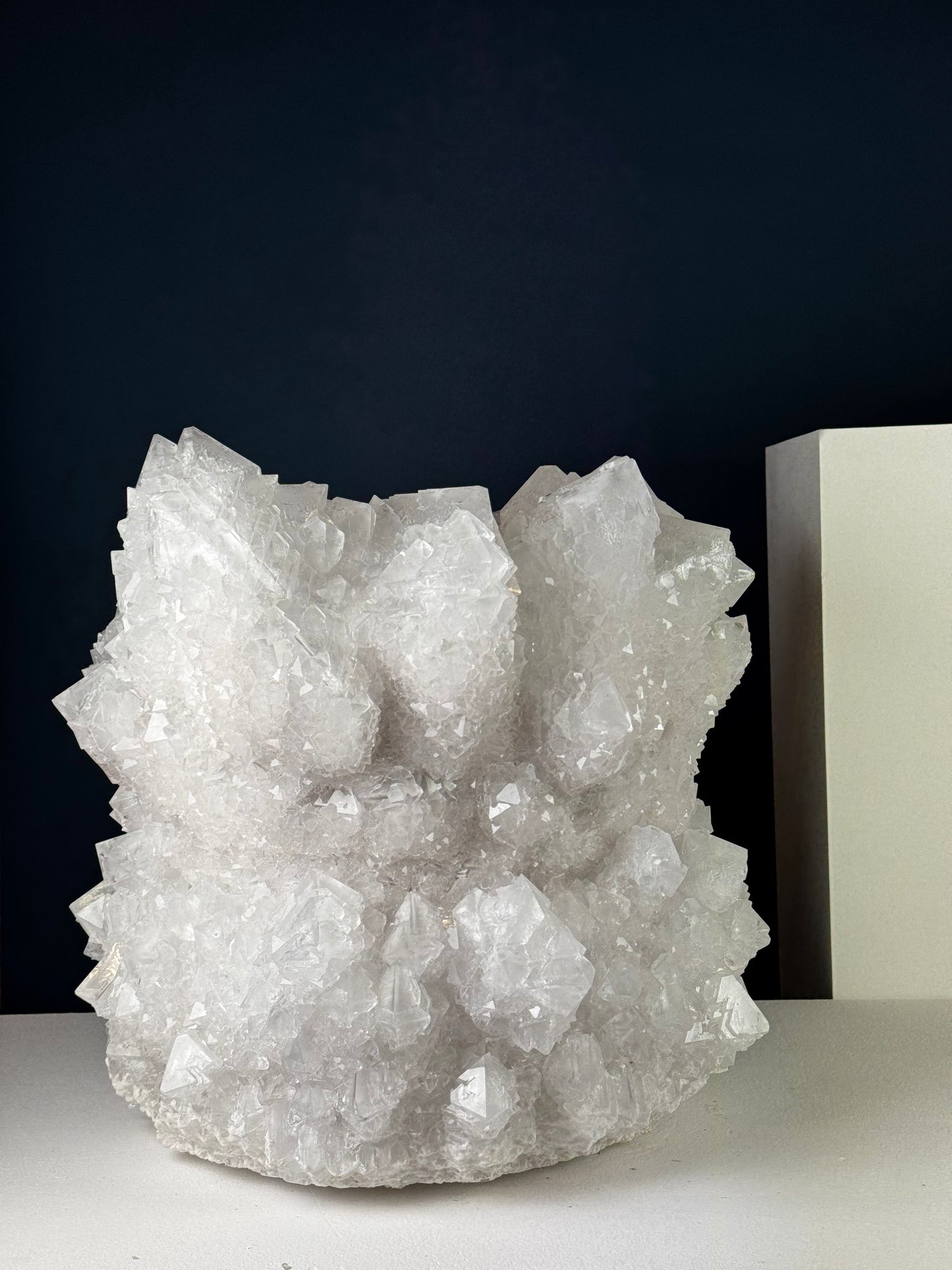 Crystal Vase Large - white blossom