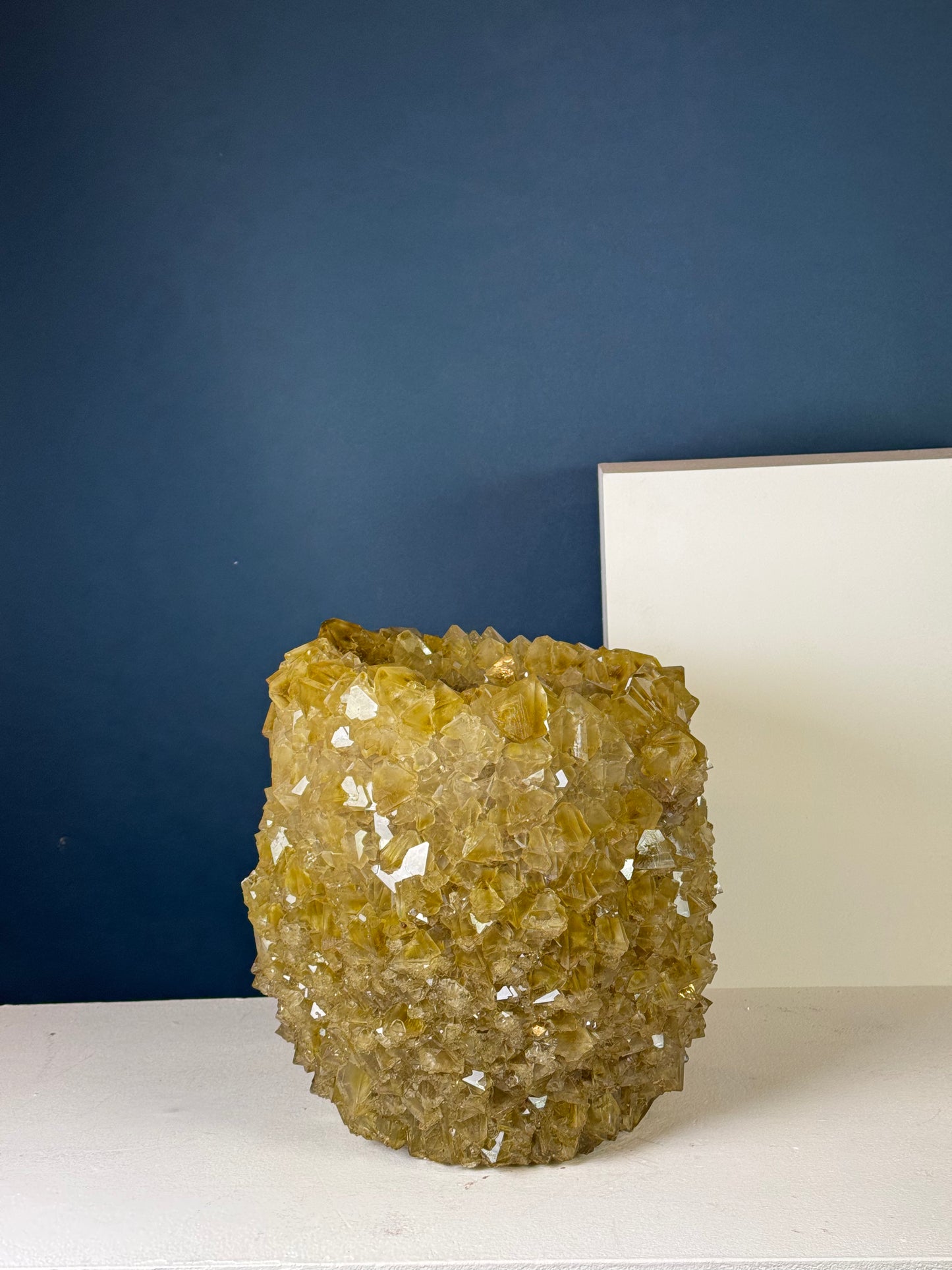 Crystal Vase Large - Dark olive
