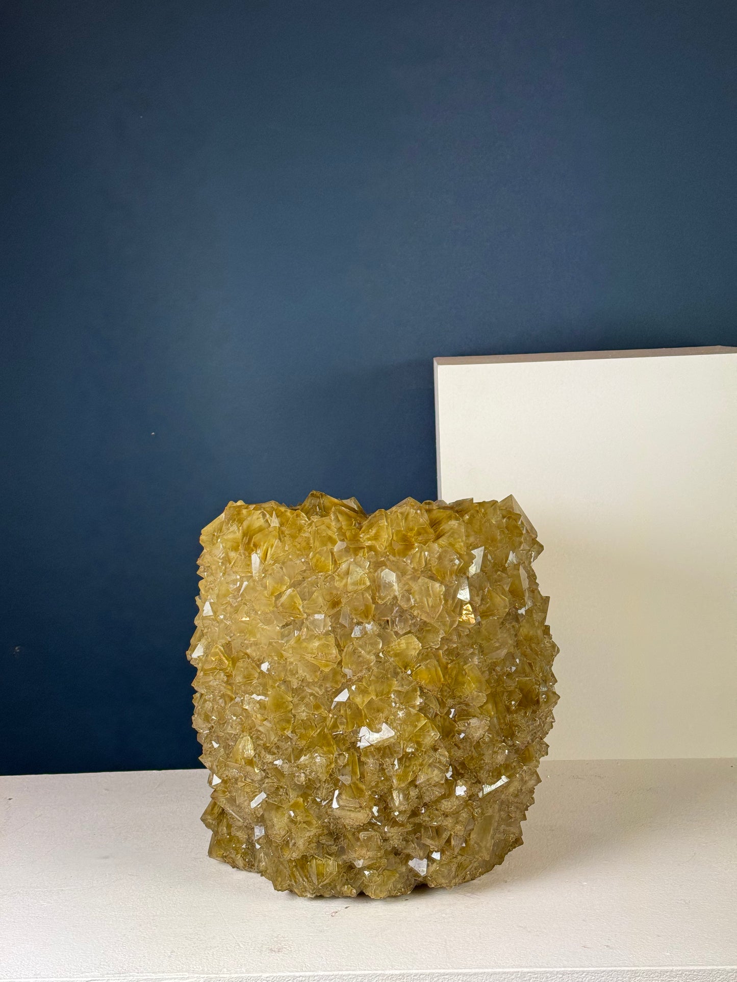 Crystal Vase Large - Dark olive