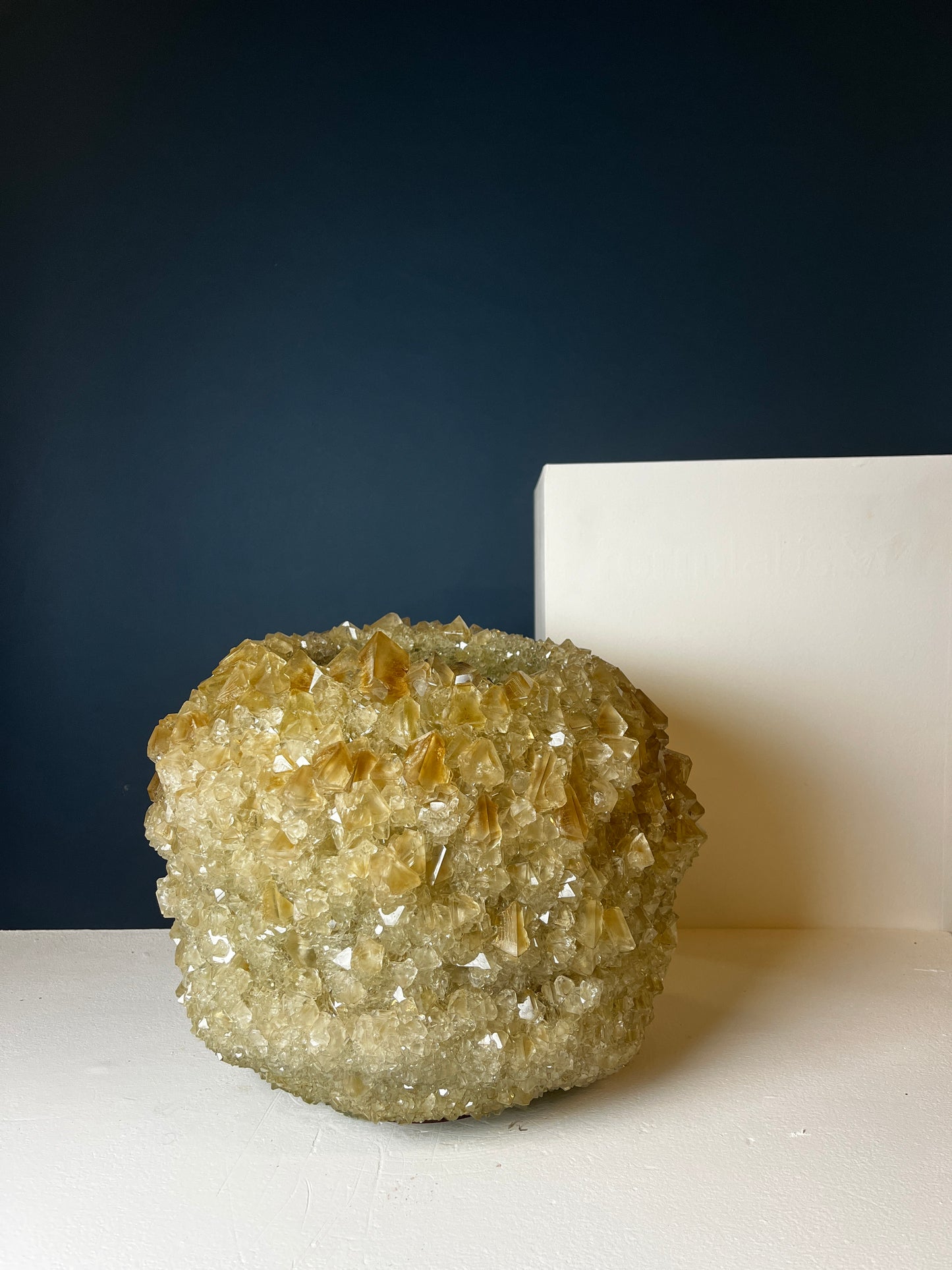 Crystal Vase Large - Light gold