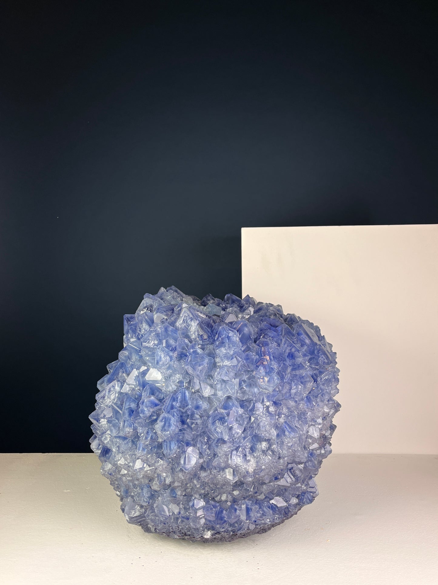 Crystal Vase Large - Royal blue