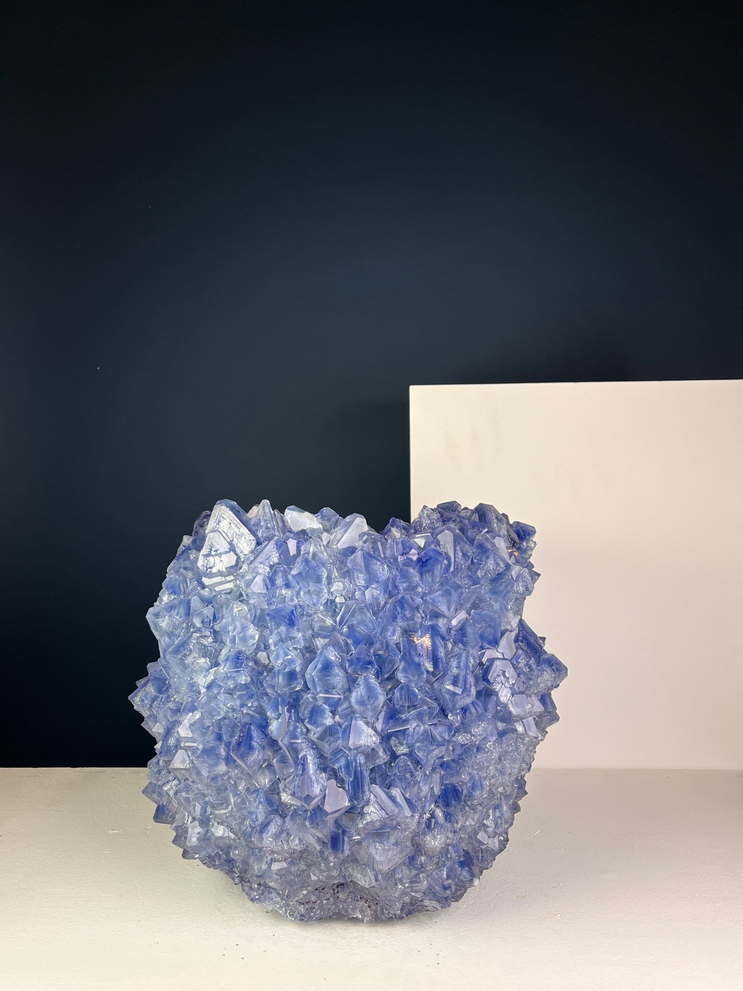 Crystal Vase Large - Royal blue