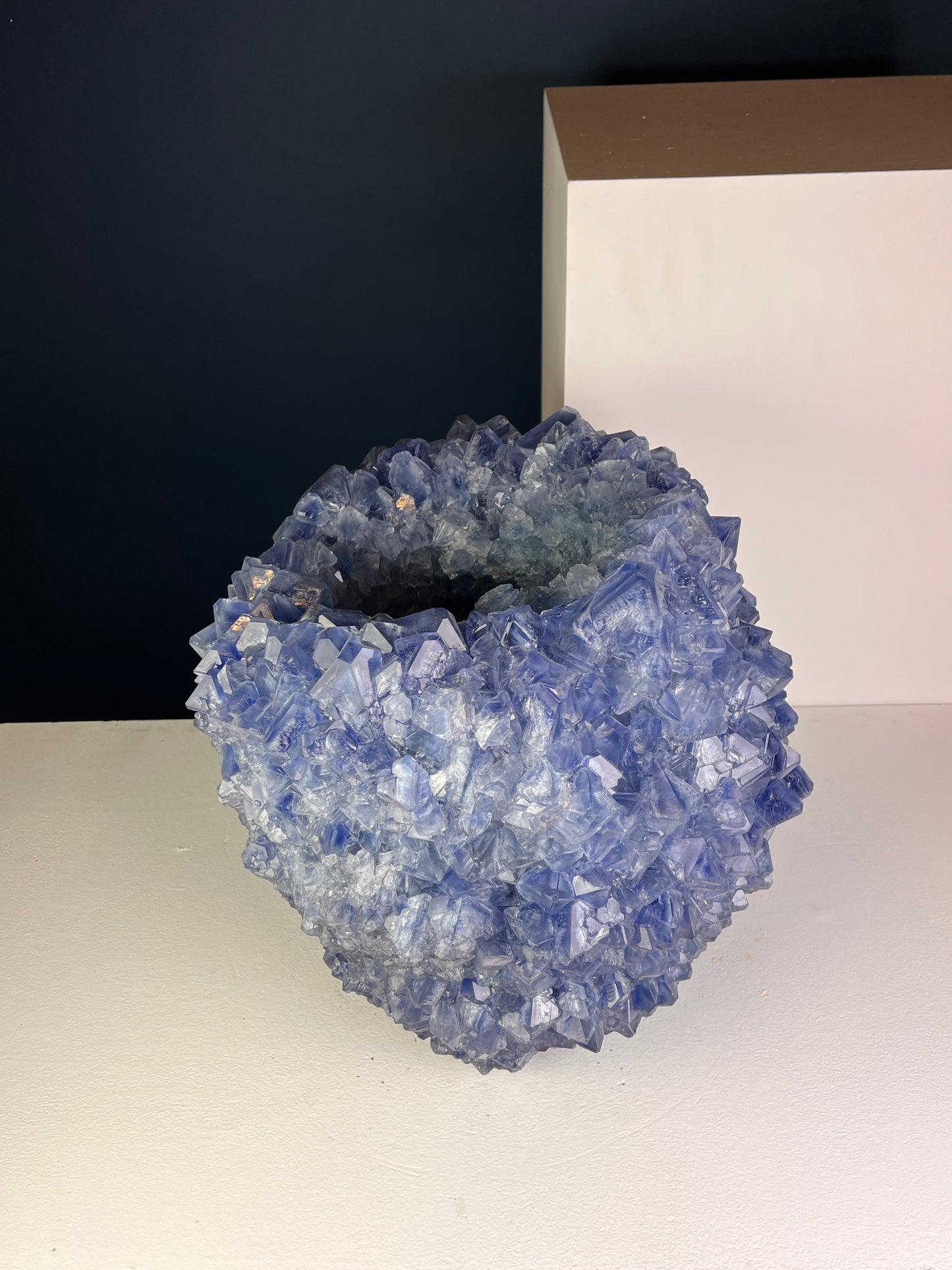Crystal Vase Large - Royal blue