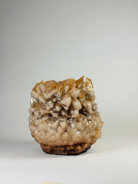 Medium Vase - Caramel