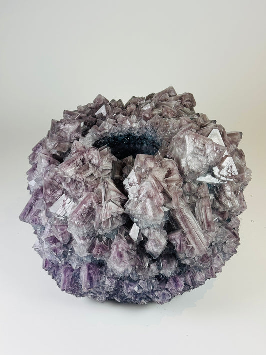 Medium Vase - Amethist