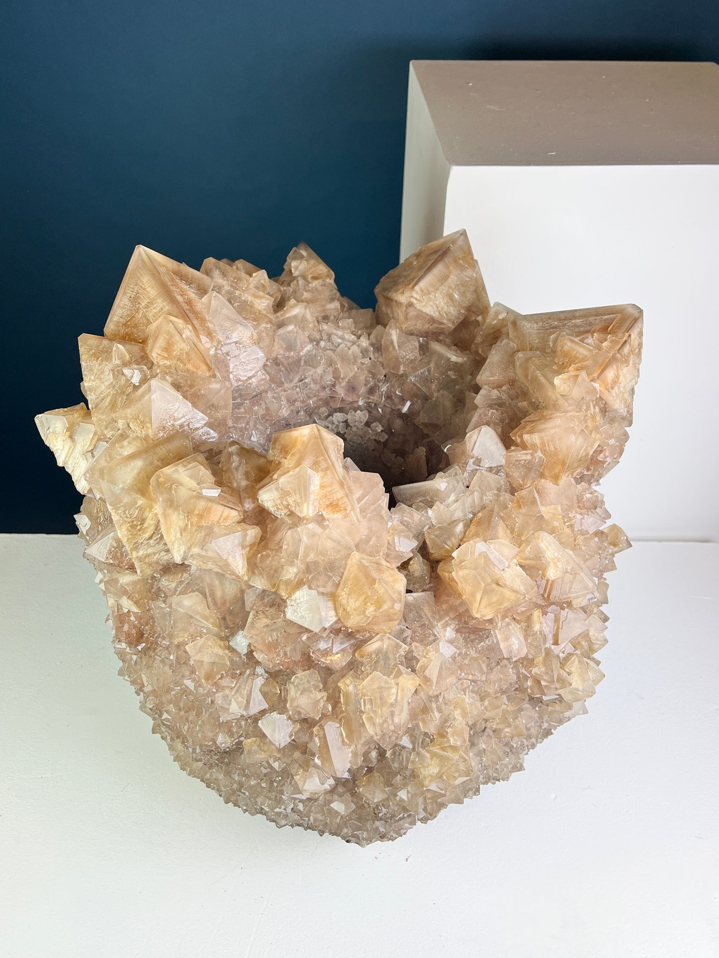 Crystal Vase Large - Ecru