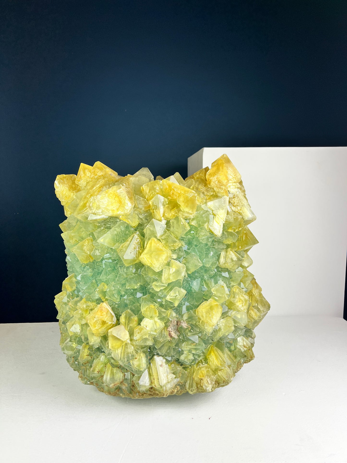 Crystal Vase Large - Acid green