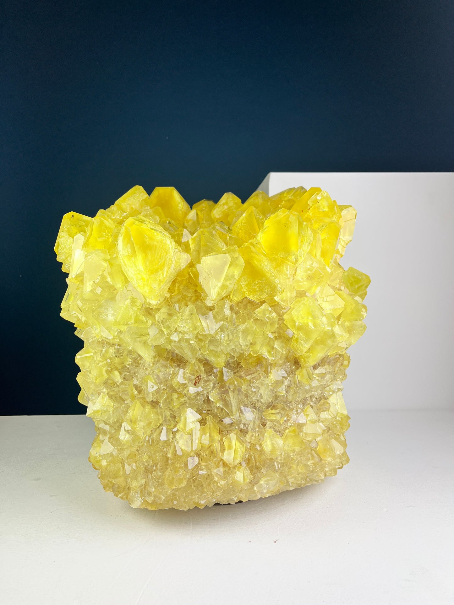 Crystal Vase Large - Canary