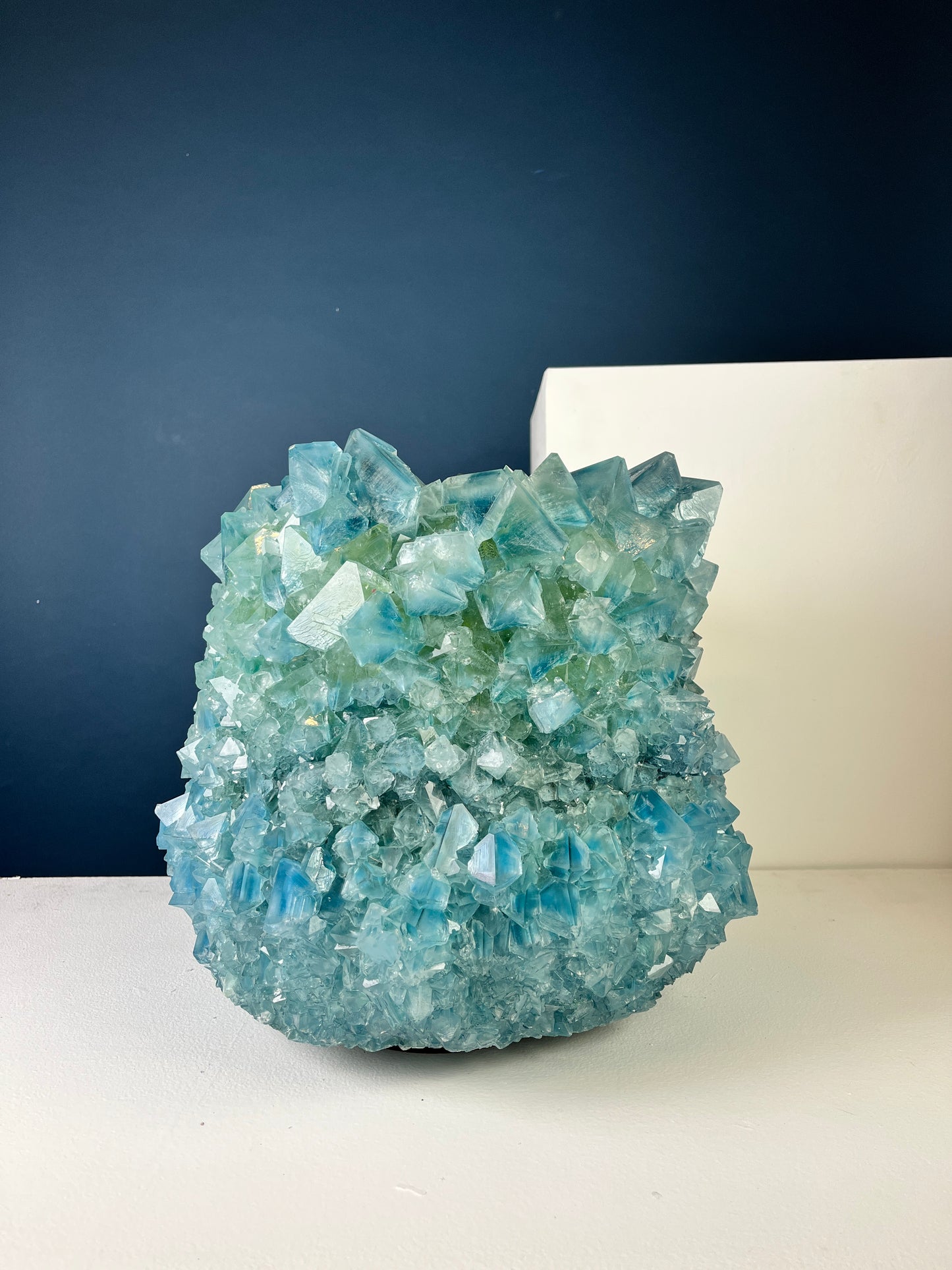 Crystal Vase Large - Blue coral
