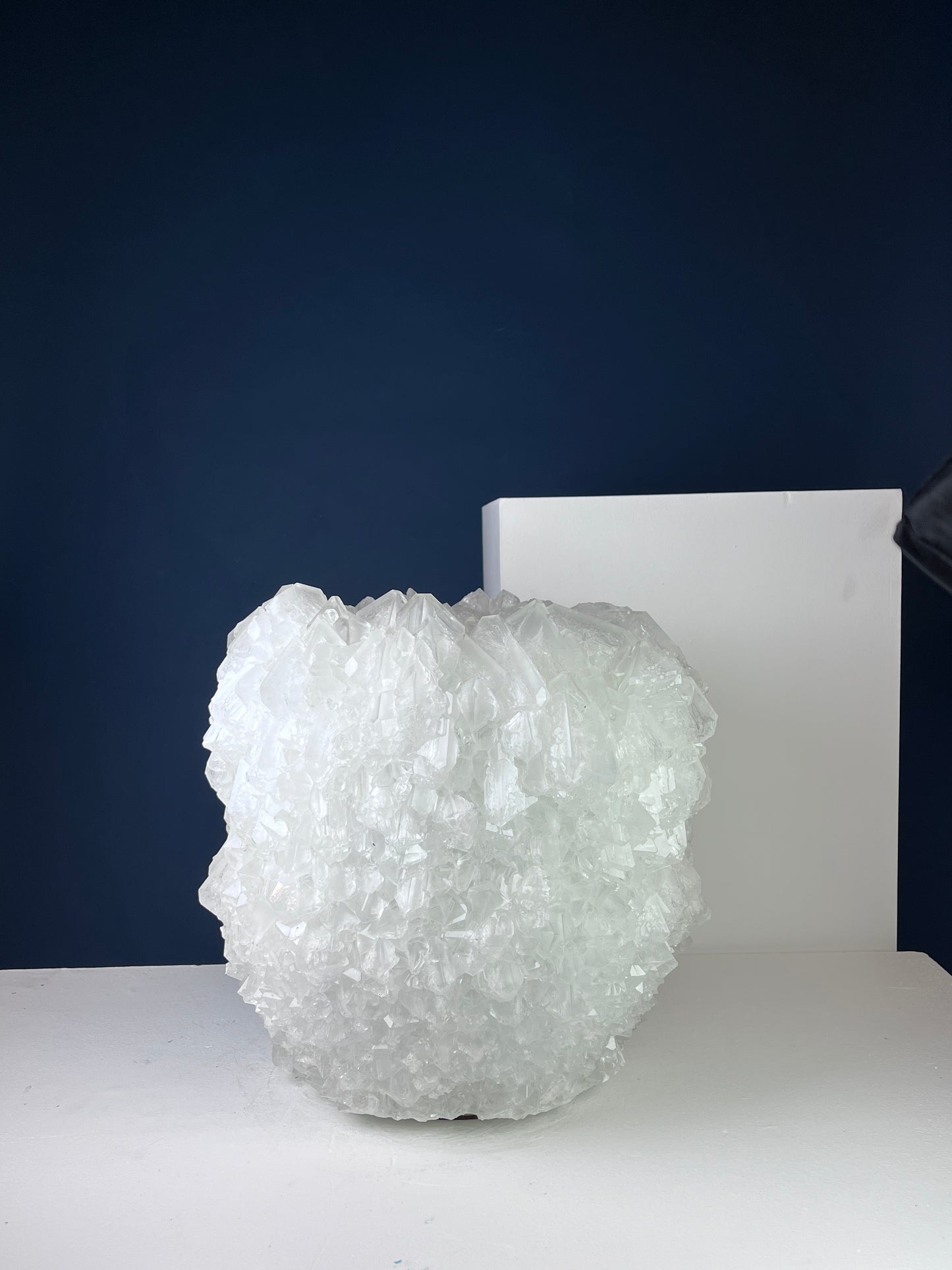 Crystal Vase Large -  Vivid snow