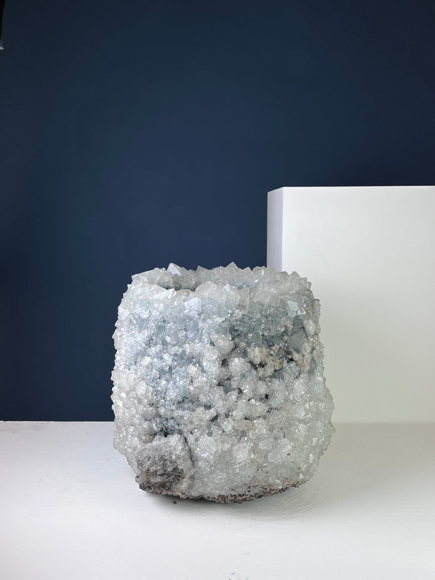 Crystal Vase Large -  Cold iron