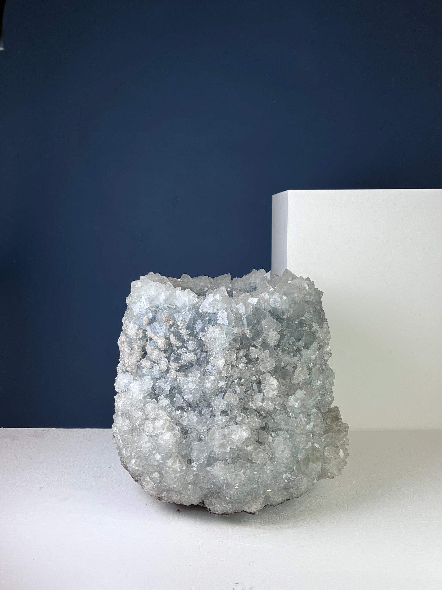 Crystal Vase Large -  Cold iron