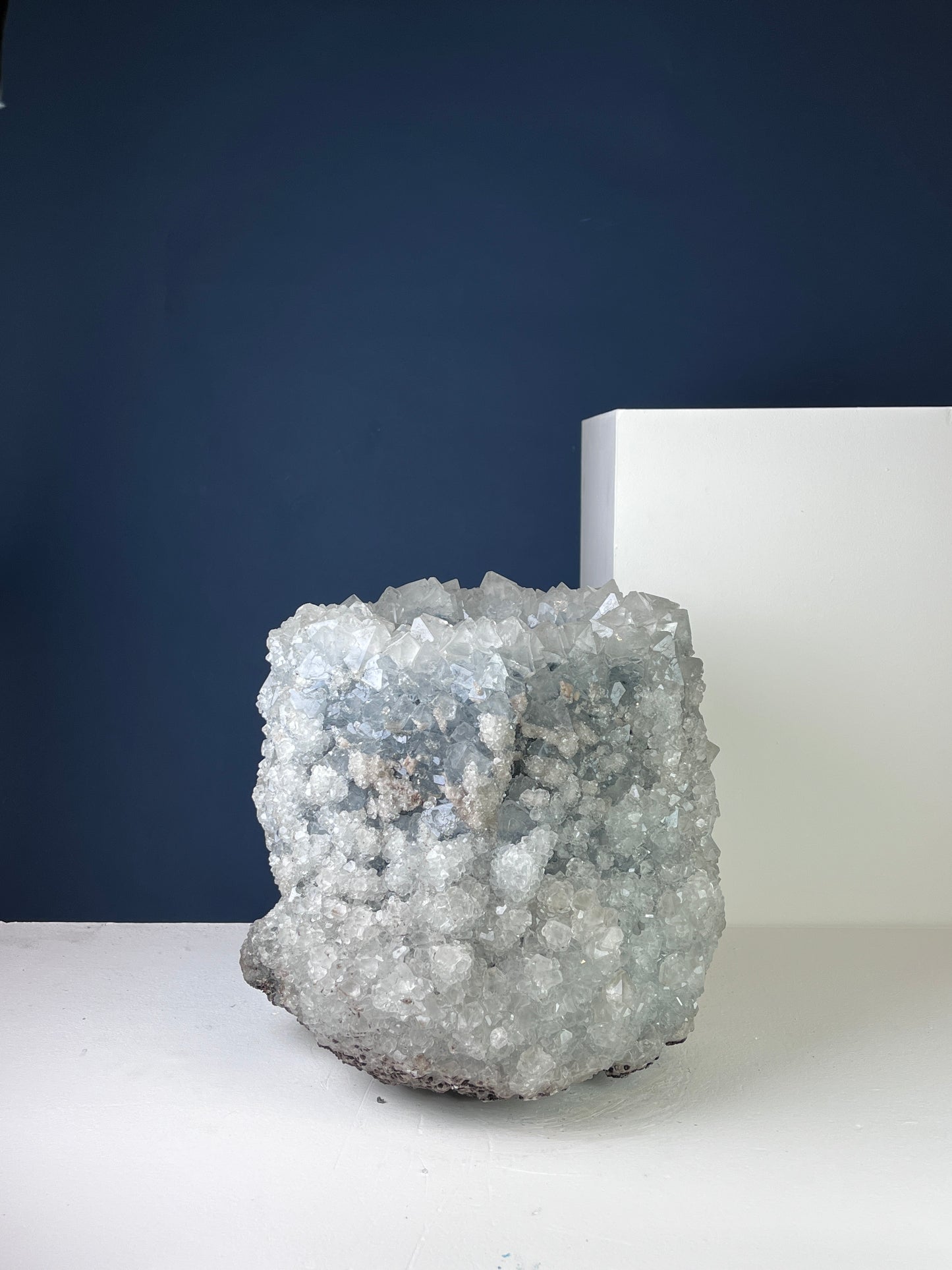 Crystal Vase Large -  Cold iron